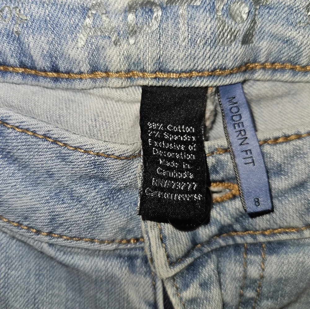 Apt. 9 Womans Modern Fit Cropped Jeans Size 8 - Picture 7 of 10